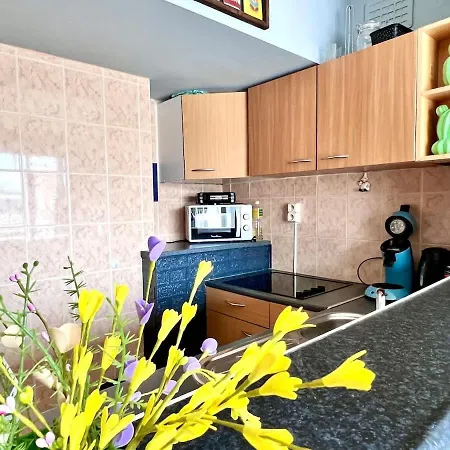 Getaway For 2 Center & Within Walking Distance Apartamento Ostende