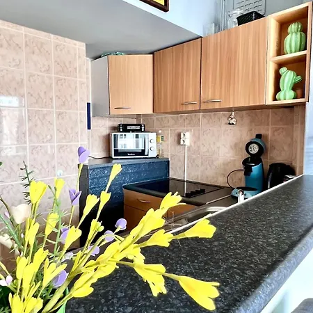Getaway For 2 Center & Within Walking Distance * أوستيند